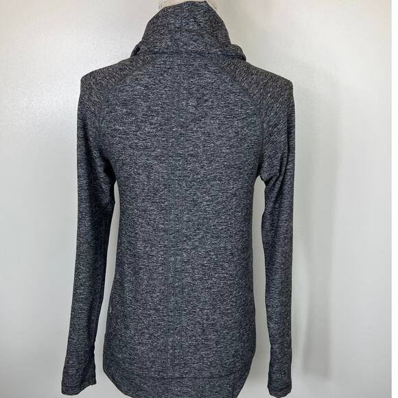 Lululemon Women's Turtleneck Pull-Over , Size 4 - Picture 5 of 7